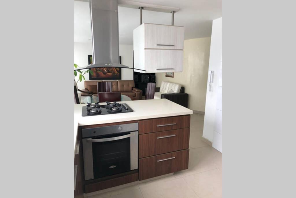 Apartamento Amoblado Con Excelente Ubicacion Pereira Exterior foto